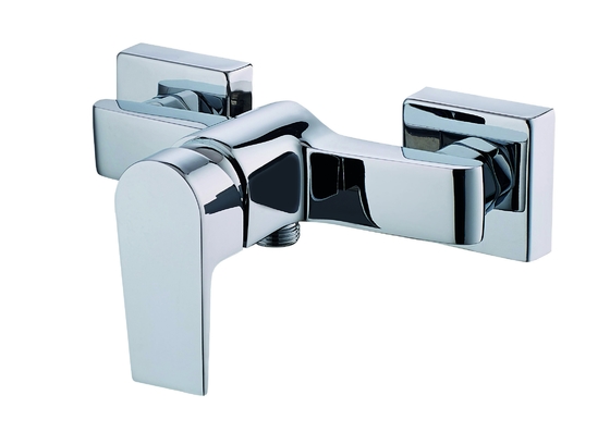 Drip Proof Minimalist ห้องอาบน้ำ ก๊อกผสมอ่างอาบน้ำติดผนัง Chrome Finish