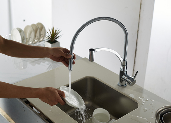 Spiral Spring 360° Swivel Kitchen Mixer Faucet 35mm Cartridge ป้องกันรอยขีดข่วน